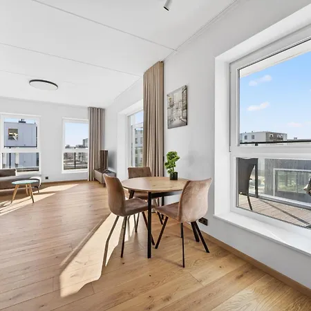 Bright & Cozy Apartment, Terrace, Free Parking * Ταλίν
