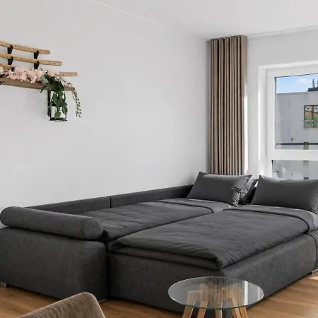 Bright&cozy Apartment, Terrace, Free Parking Apartament Tallin
